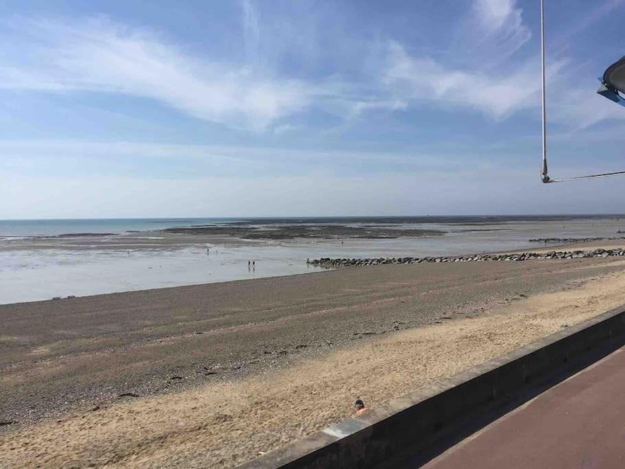 Les Iles Vue Sur